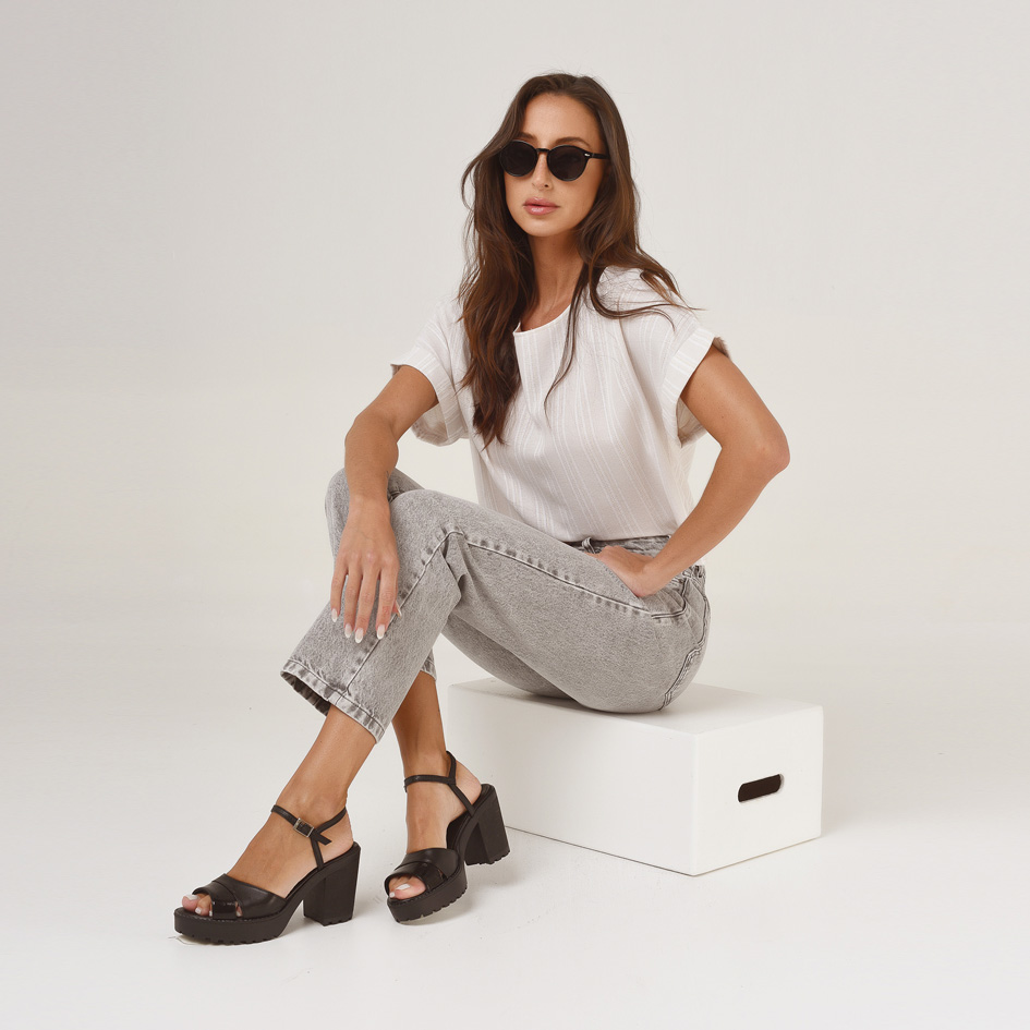 Milos negro - Image 2